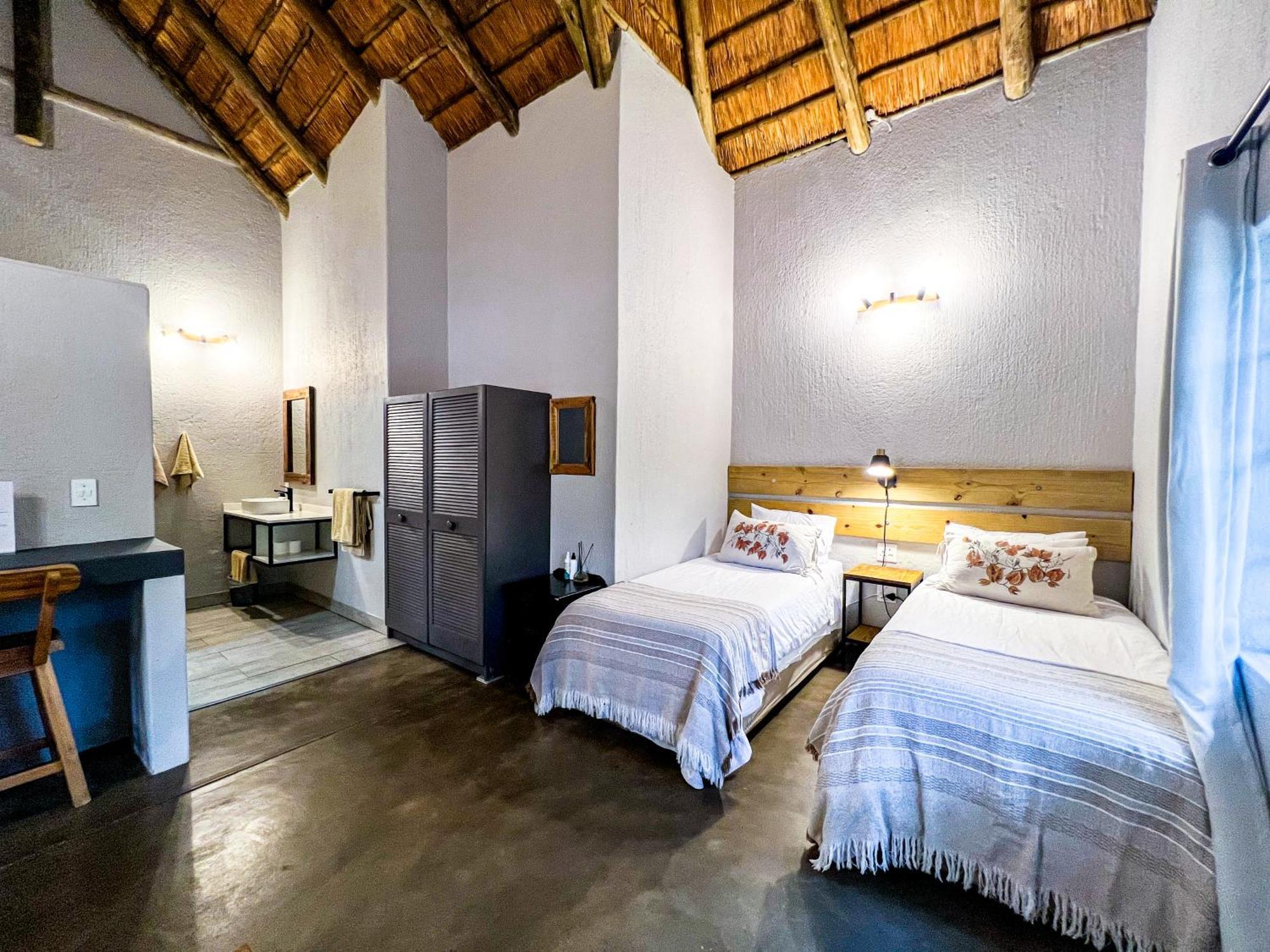 Villa 24 Degrees South Country Estate Hoedspruit Exterior foto
